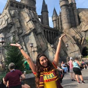 Meet your Posher, Alex